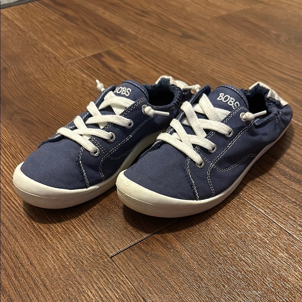 •SKECHERS• Women’s BOBS by Skechers Blue Canvas Shoe